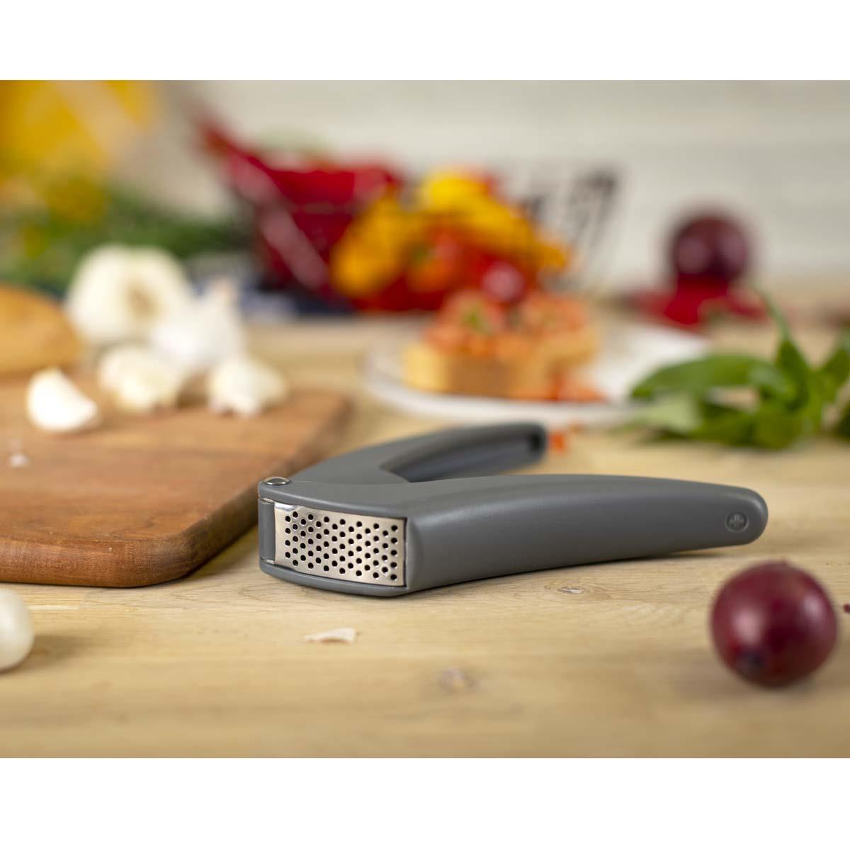 GREY Kuhn Rikon Easy-Clean Garlic Press LS3