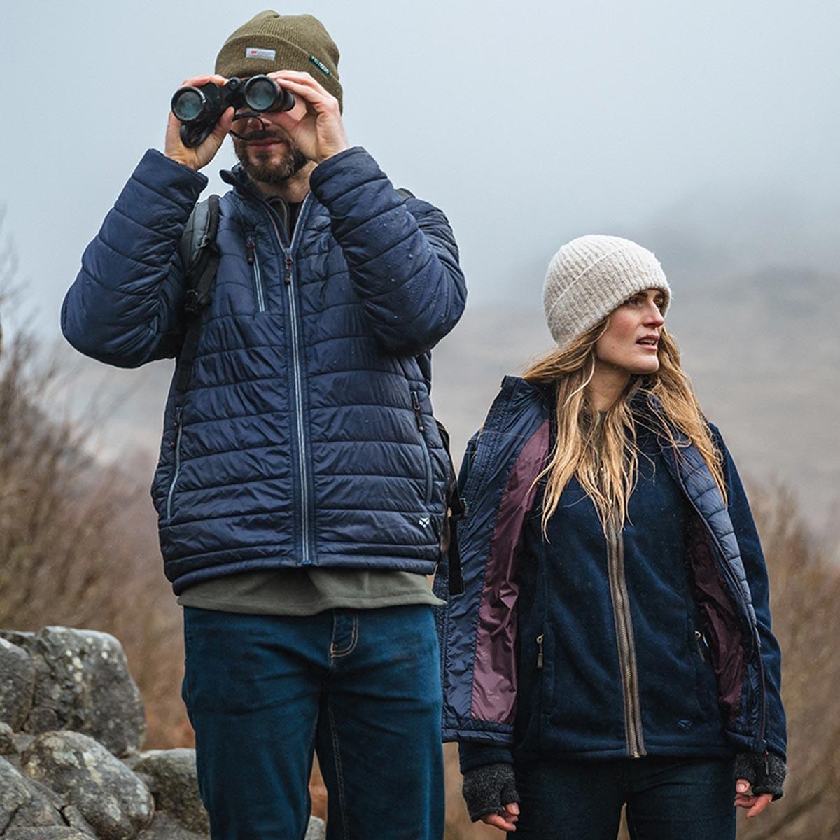 Navy Hoggs Of Fife Mens Kingston Lightweight Quilted Jacket Lifestyle