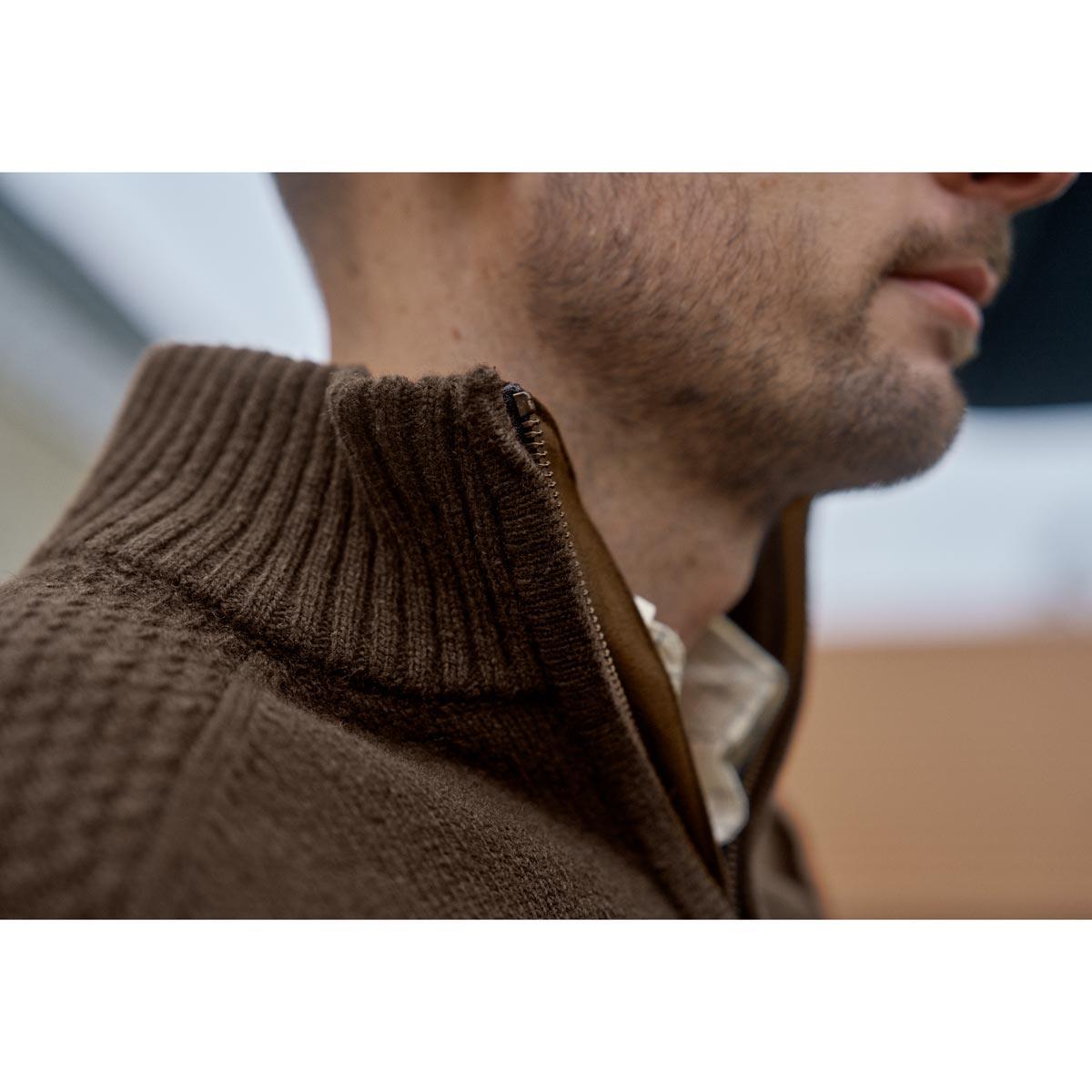 Demitasse Brown Harkila Mens Vincent Merino Half Zip Pullover Detail