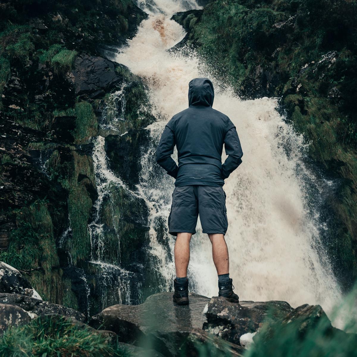 Musto x Land Rover Lite Rain Jacket