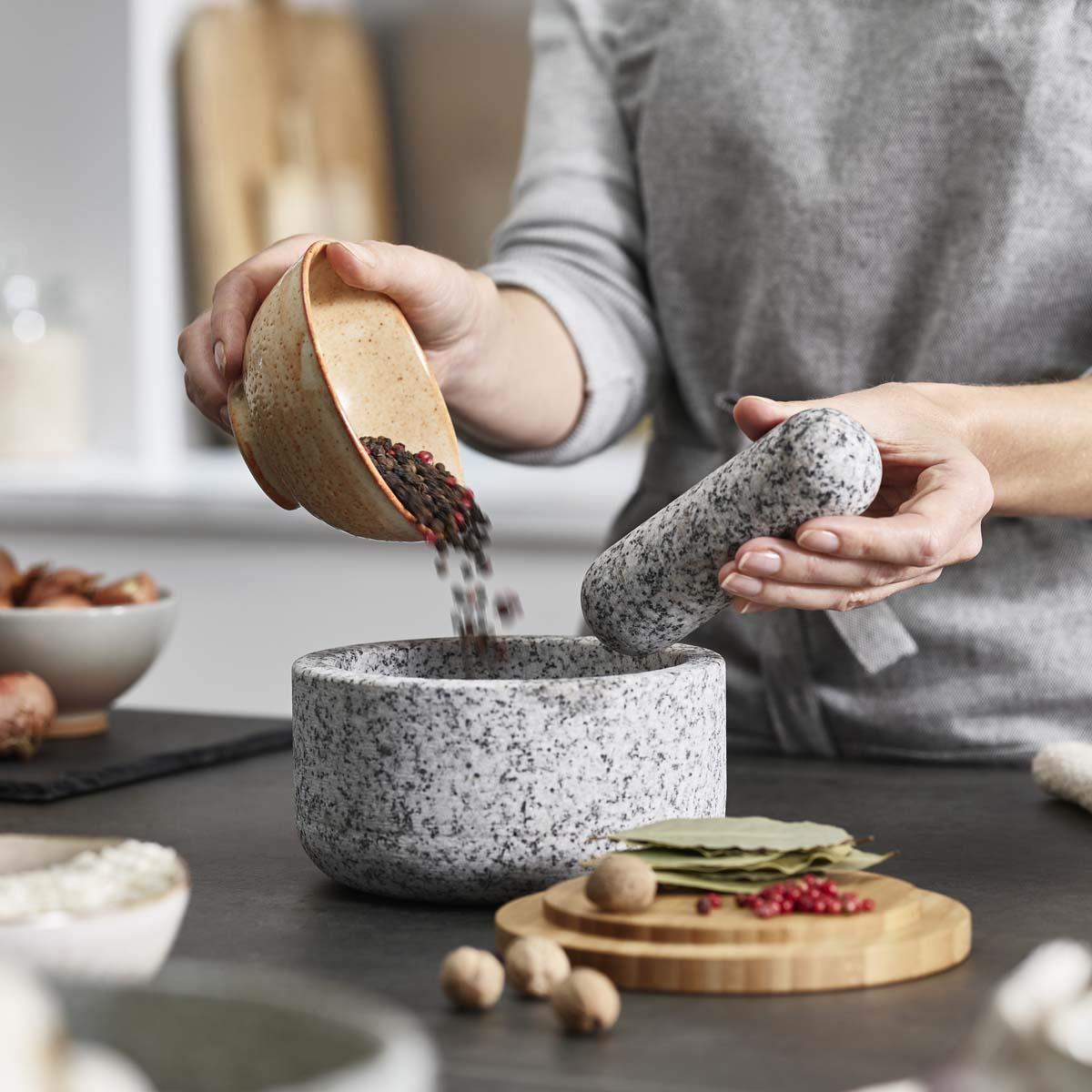 Joseph Joseph Dash Pestle and Mortar With Bamboo Lid In Use Lifestyle