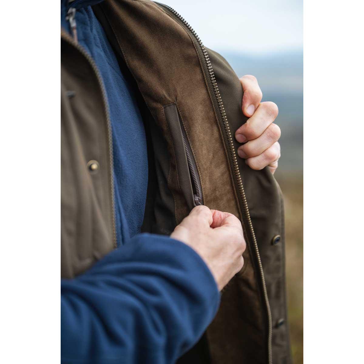 Hoggs Of Fife Mens Ballater Waterproof Field Waistcoat lifestyle4