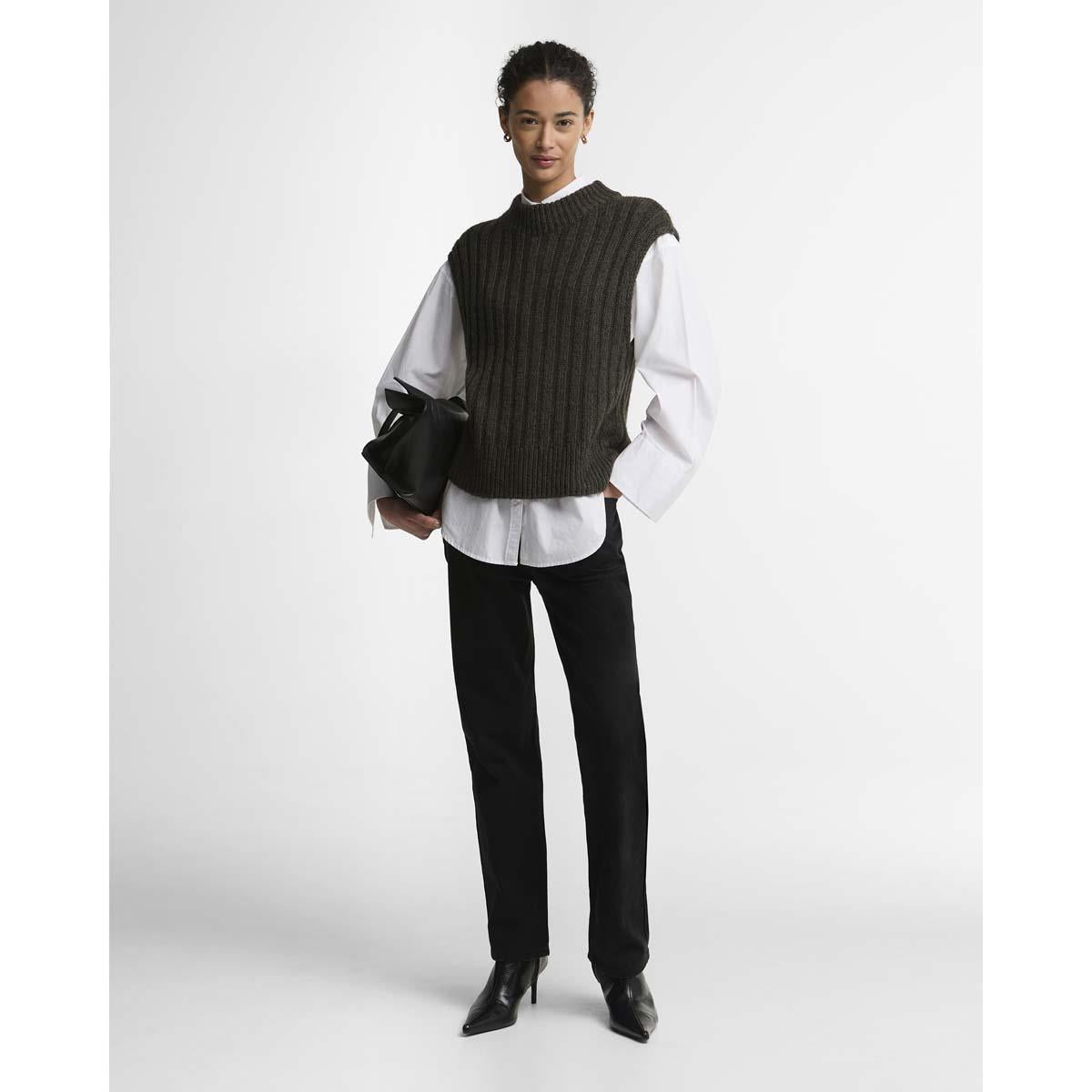 OLIVE Barbour Womens Anastasia Knitted Vest ON MODEL