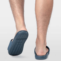 Washed Navy Helly Hansen H/H Slide on model3