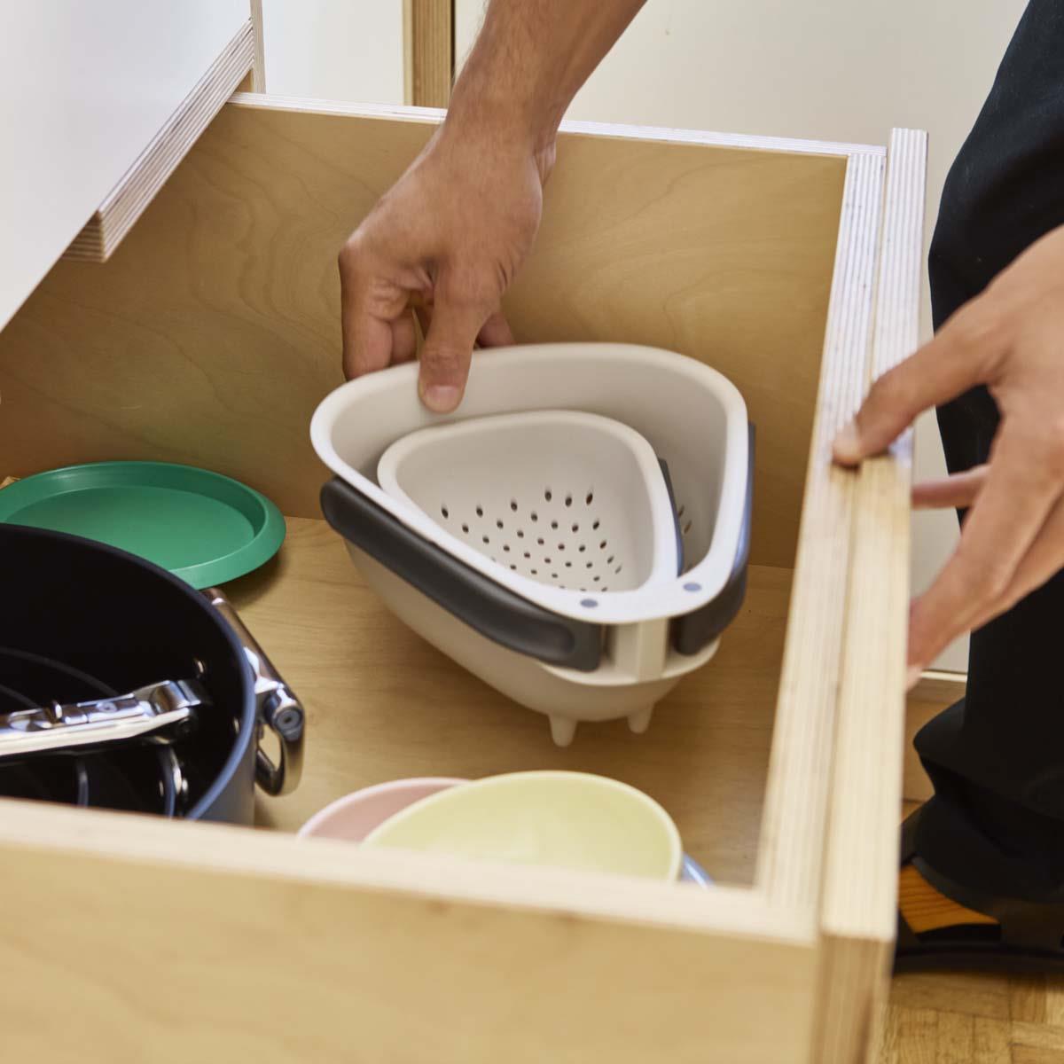 Joseph Joseph Droplet Folding Colander Storage