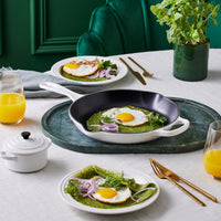 Le Creuset 23cm Cast Iron Round Skillet