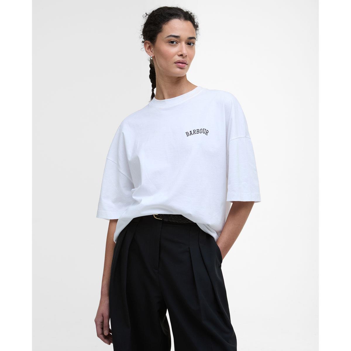 Model Barbour Womens Claydon T-Shirt