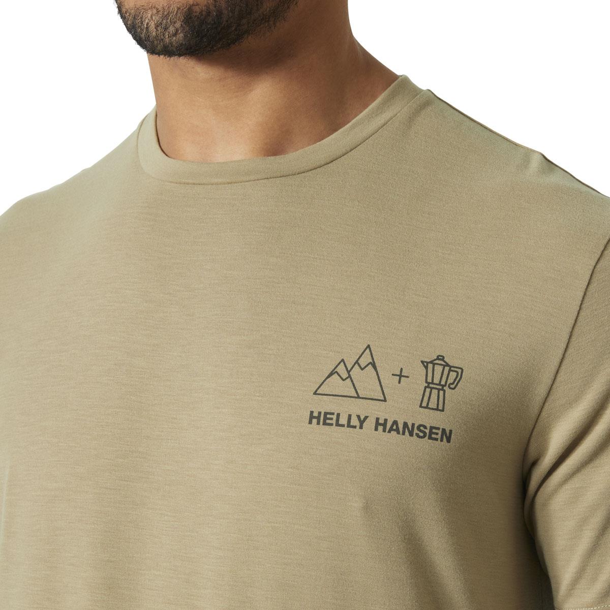 Pebble Helly Hansen Mens Skog Graphic T-Shirt logo