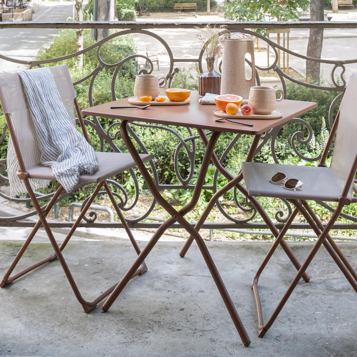 Canyon Lafuma Colour Blovk Batyline ISO Balcony Chair Lifestyle