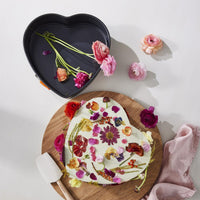 Le Creuset Toughened Non-stick 25cm Heart Springform Cake Tin