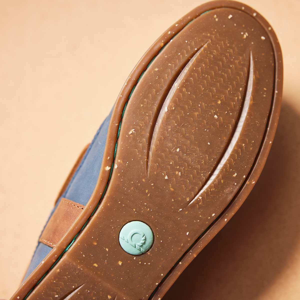 Walnut Chatham Java Lady II G2 Deck Shoes Lifestyle 4