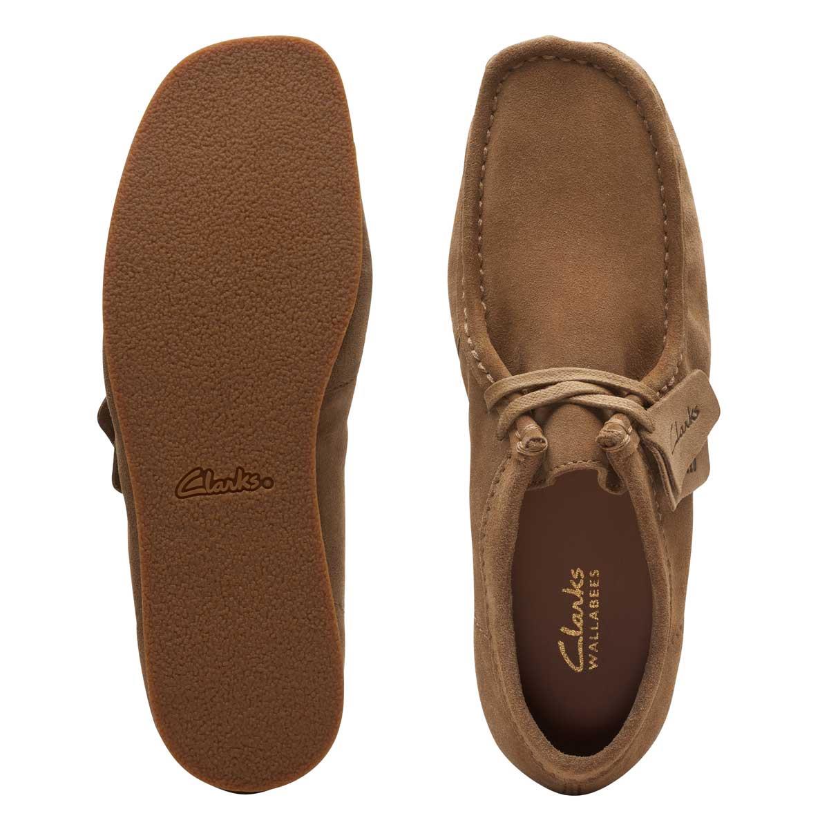 Dark Sand Suede Clarks Mens WallabeeEVO Shoe Top View and Sole View