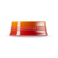 Le Creuset Stoneware Pet Bowl details