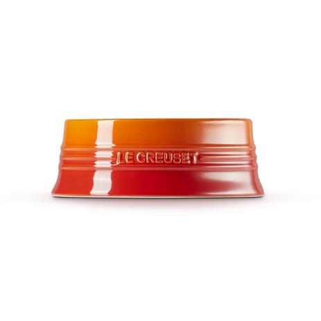 Le Creuset Stoneware Pet Bowl details