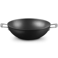 Le Creuset 28cm Wok with Helper Handles