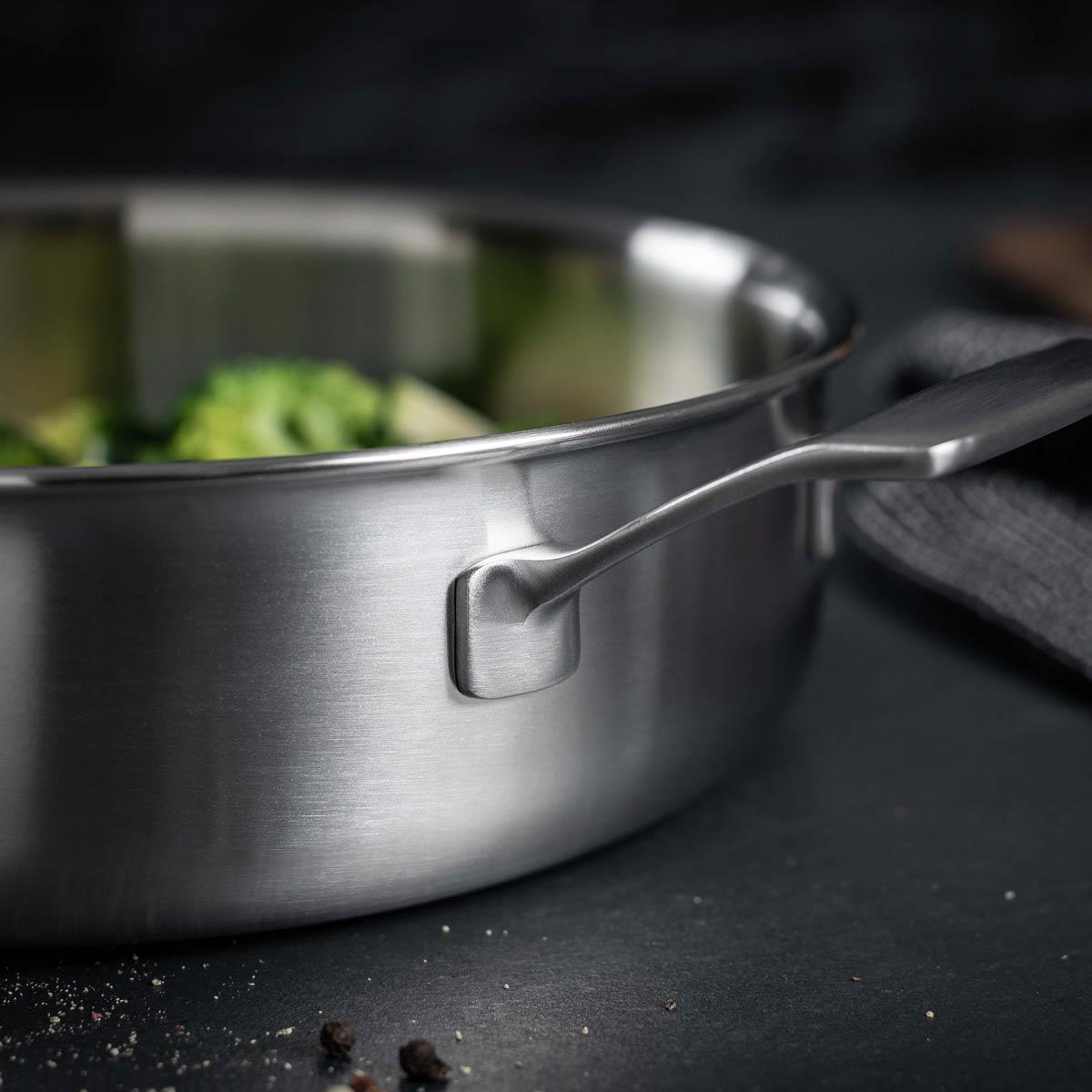Kuhn Rikon Culinary Fiveply Serving Pan With Lid Handle Detail Side