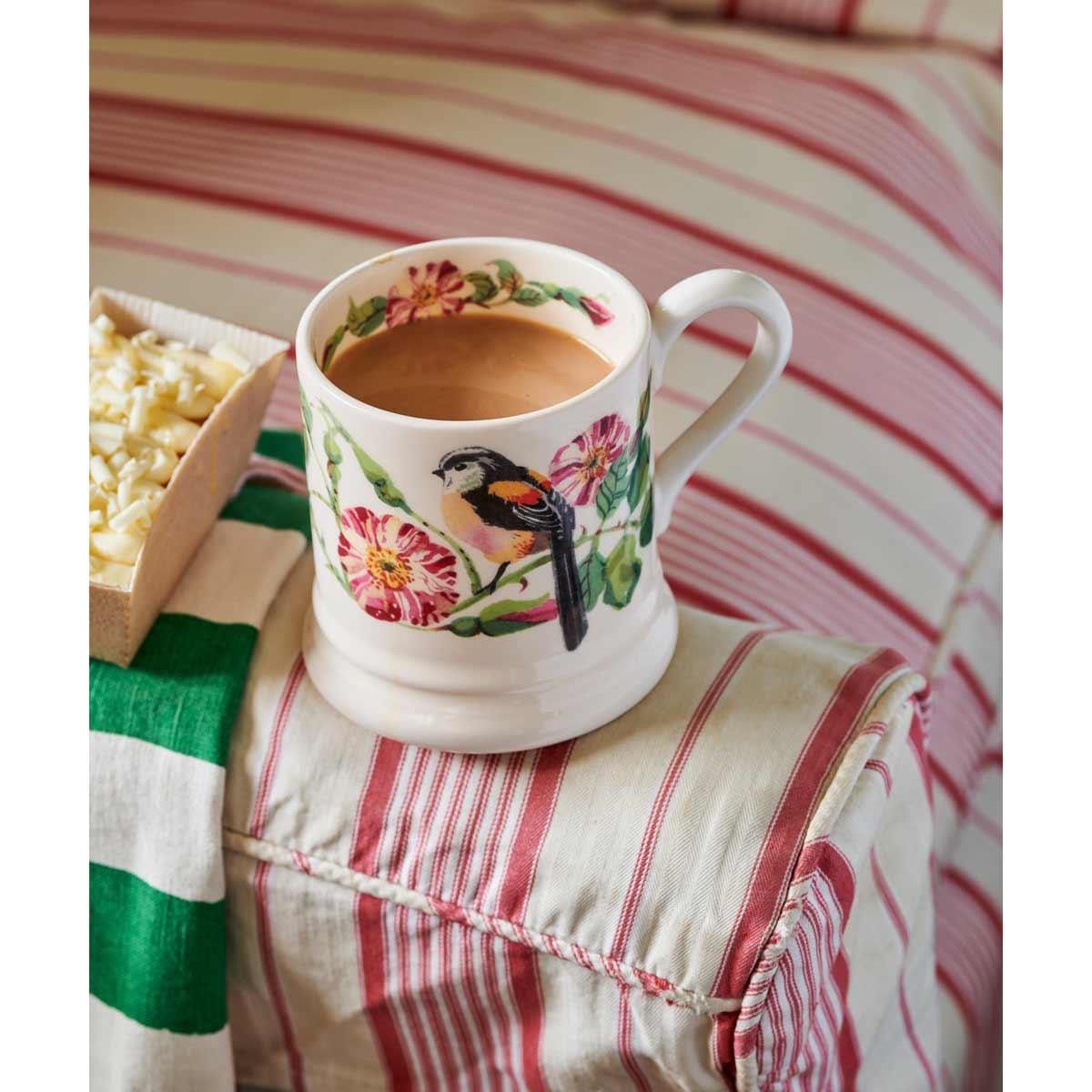 Emma Bridgewater Rosa Mundi 1/2 Pint Mug Lifestyle