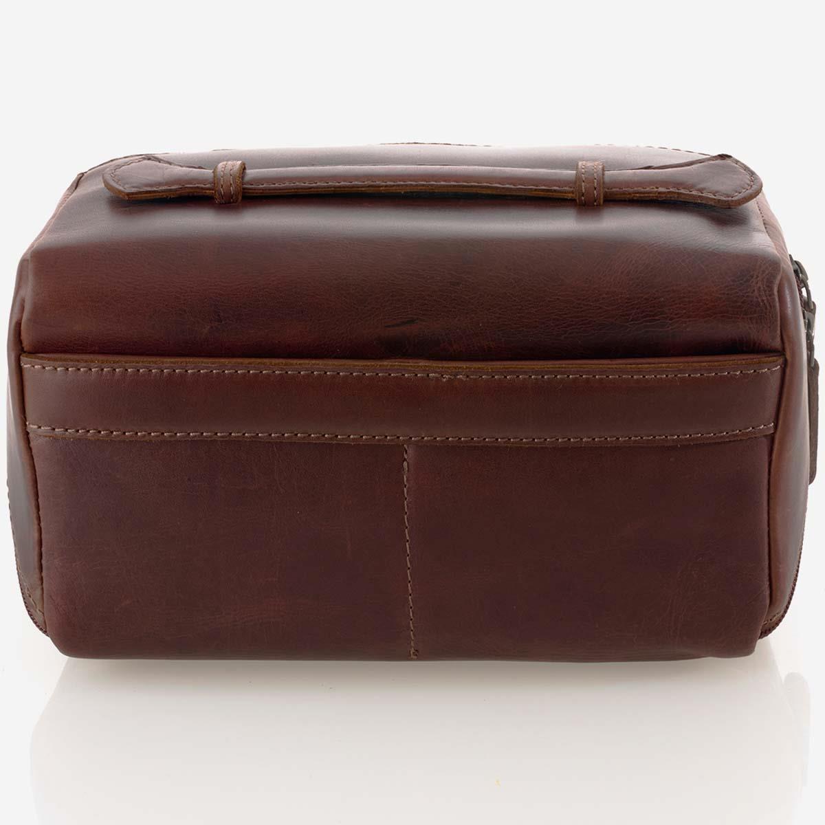 Teales Chestnut Washbag