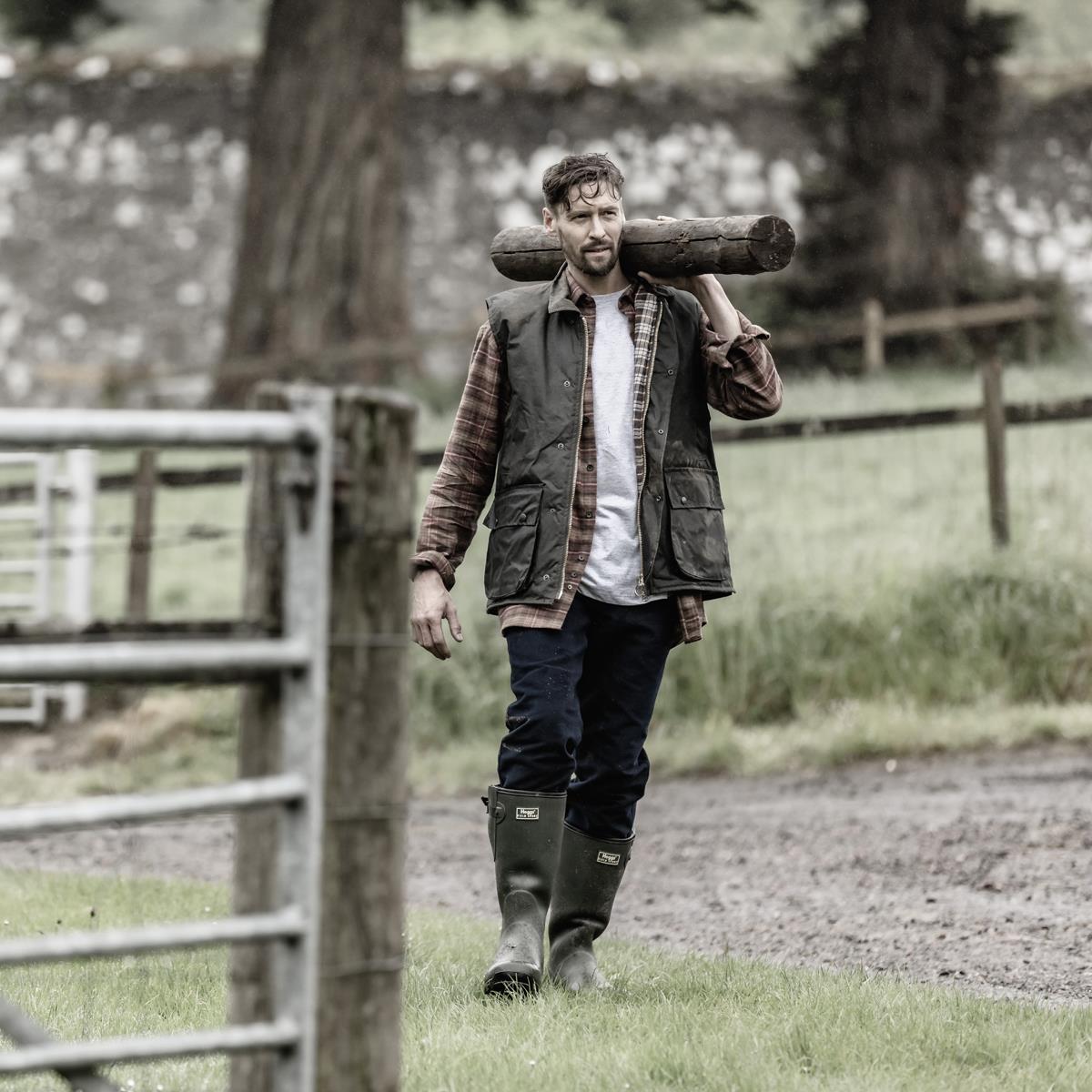 Olive Hoggs Of Fife Mens Padded Waxed Waistcoat Lifestyle 2