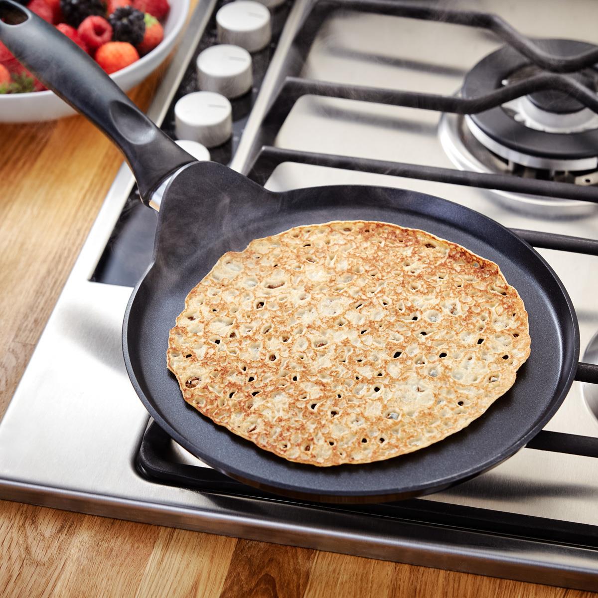 Judge Speciality Cookware 22cm Crepe Pan Lifestyle