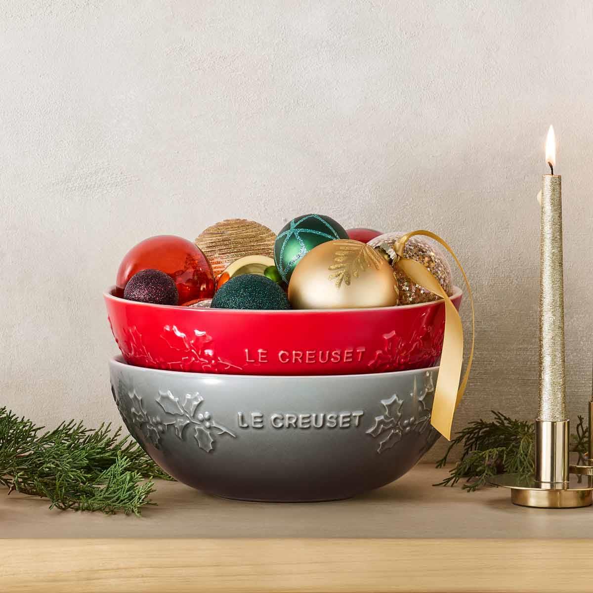 Le Creuset Stoneware Holly Serving Bowl