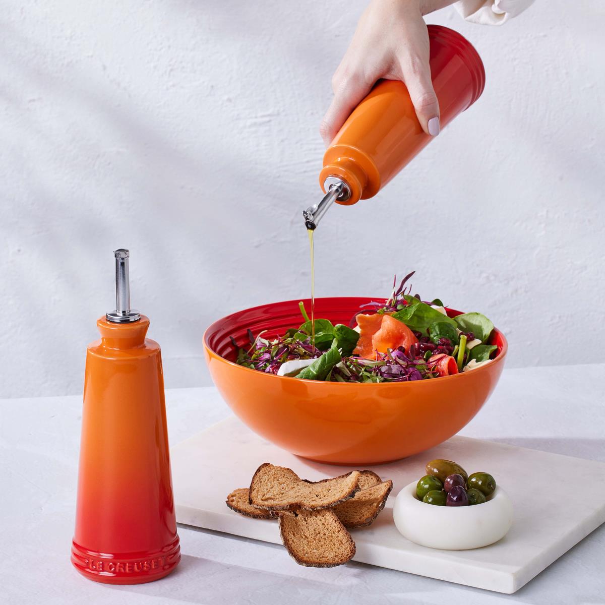 Le Creuset Stoneware Oil & Vinegar Set
