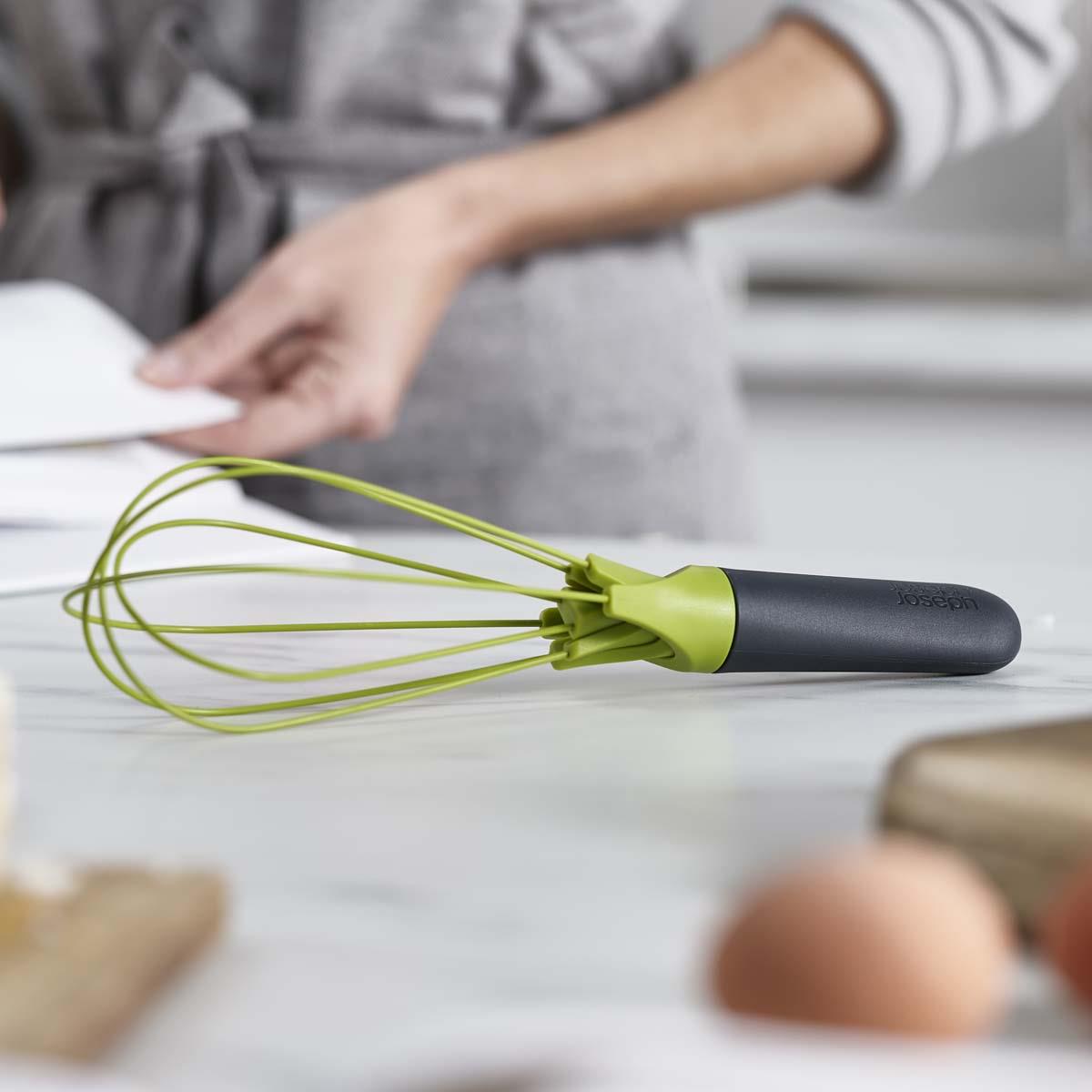 Joseph Joseph Twist Whisk LS5