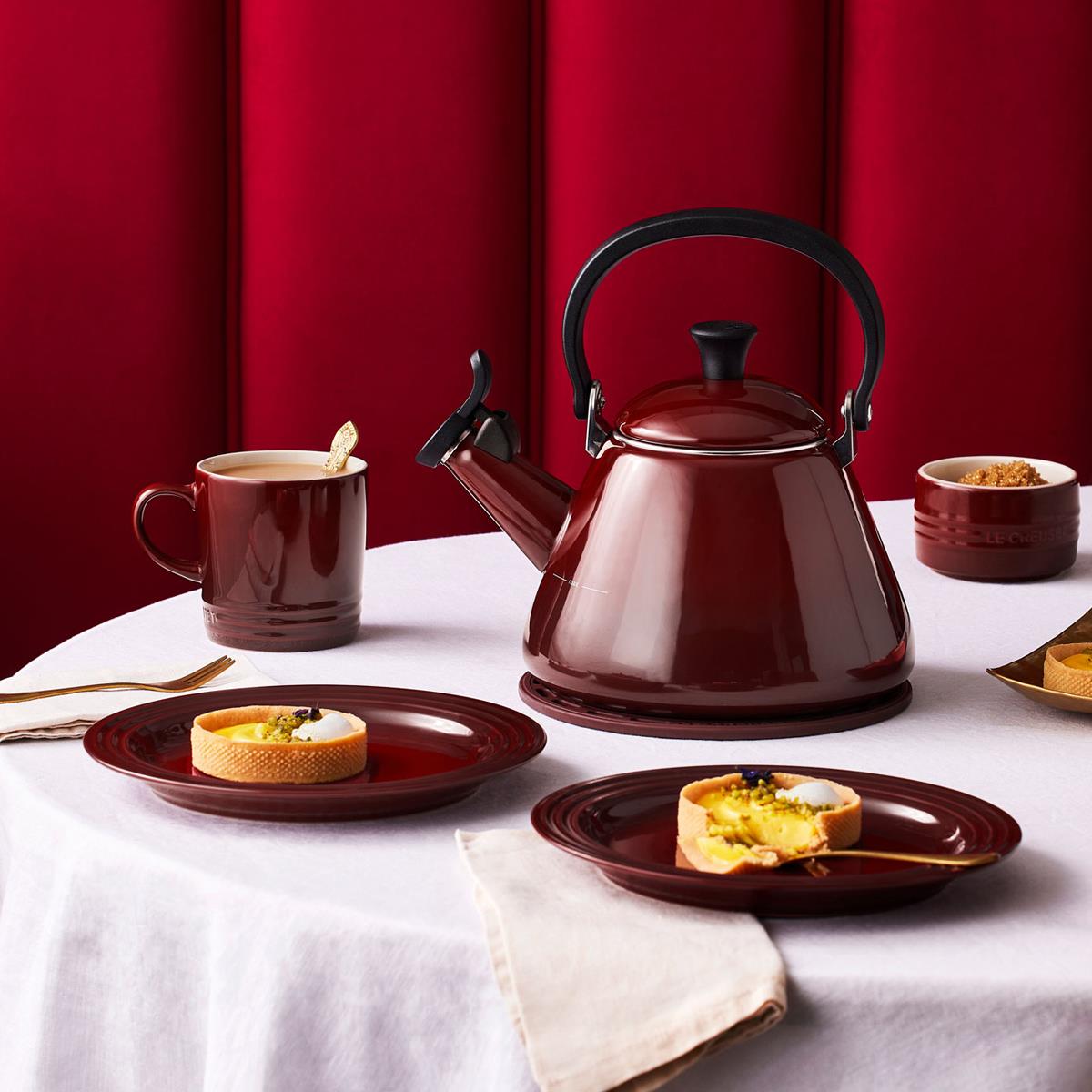 Le Creuset Kone Kettle Rhone