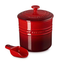 Le Creuset Stoneware Pet Food Container With Scoop