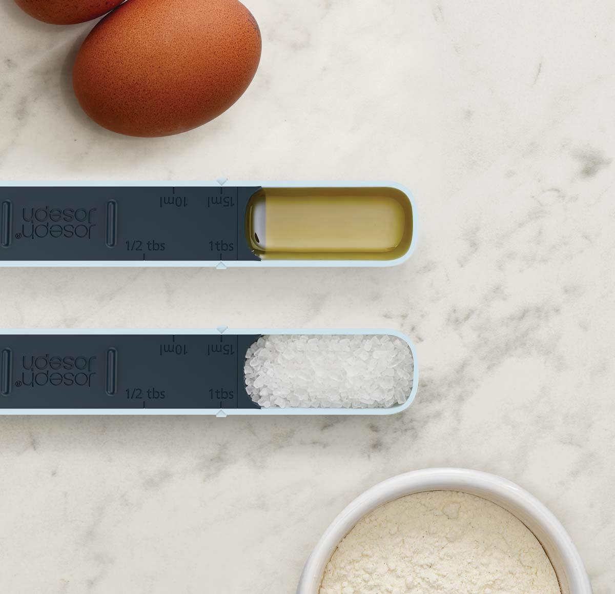 Blue Joseph Joseph Measure-Up Measuring Spoon LS2