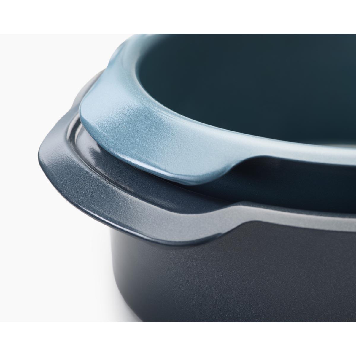 Joseph Joseph Nest Bake Set of 2 Round Cake Tins duo