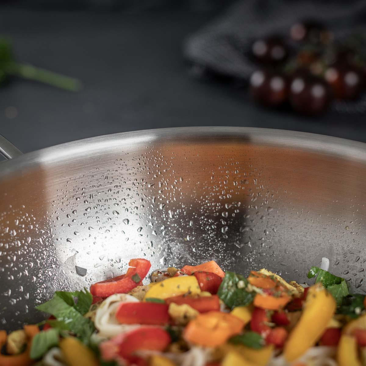 Kuhn Rikon Culinary Fiveply Wok With Lid and Helper LS