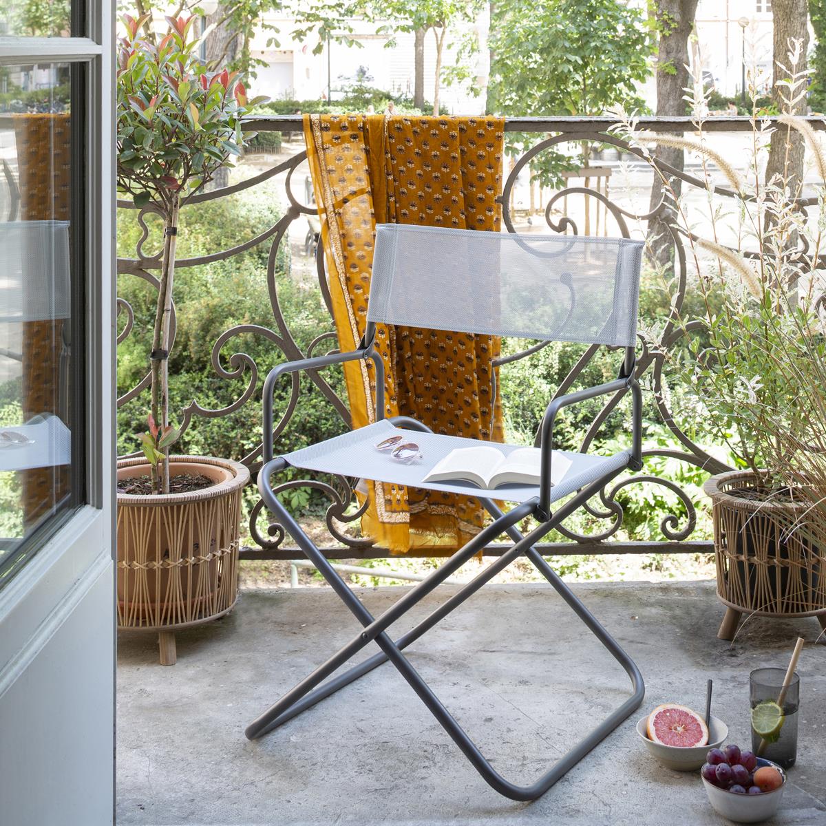 Seigle Ocean Lafuma FGX XL Directors Chair Lifestyle