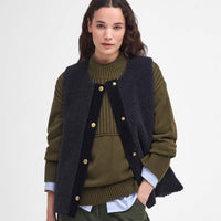 Black/Classic Barbour Womens Dulsie Liner Front
