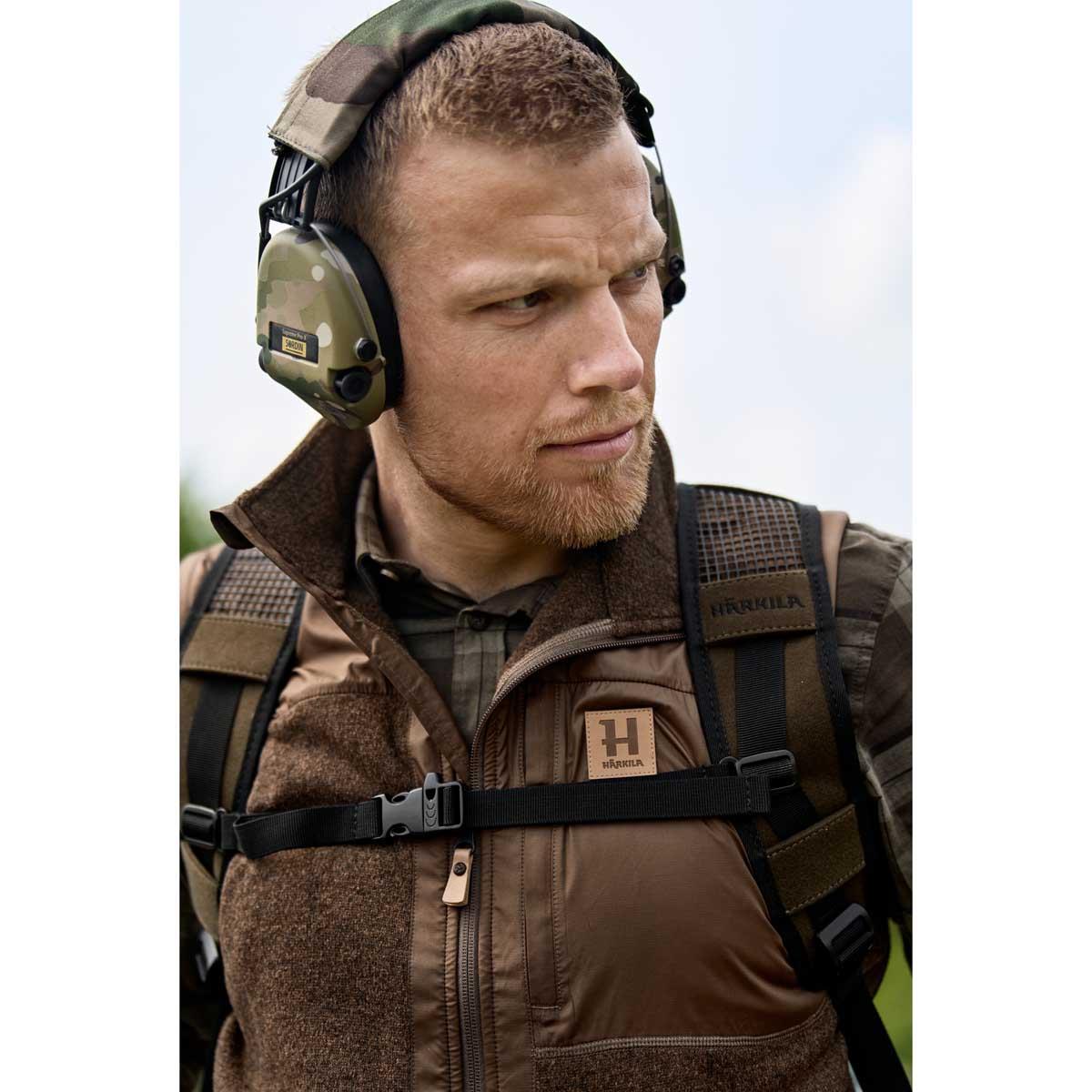 Dark Earth Harkila Kalix Fleece Waistcoat Chest Detail