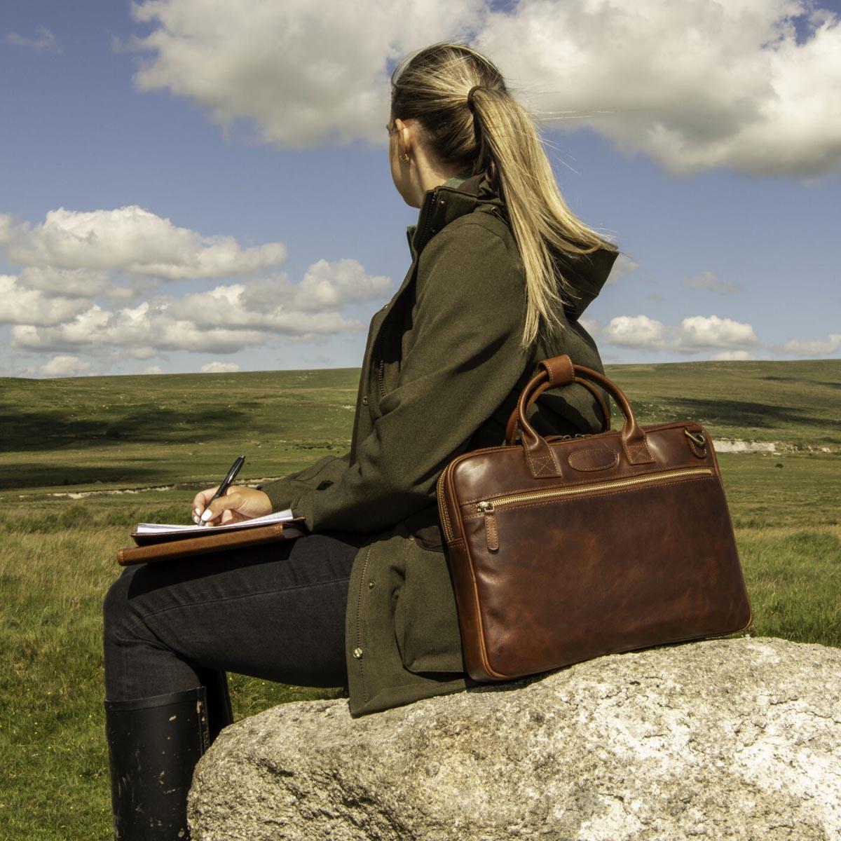 Teales Chestnut Laptop Bag
