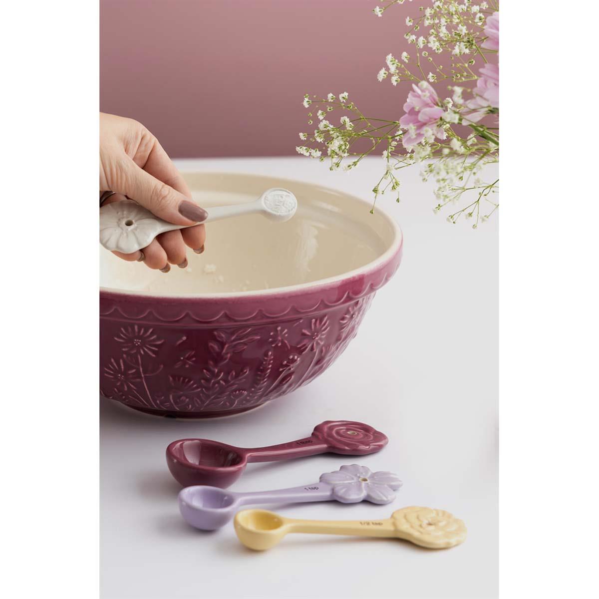 Mason Cash In The Meadow Mixing Bowl Size 18 Daisy LS3