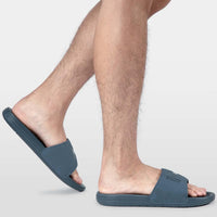 Washed Navy Helly Hansen H/H Slide on model2
