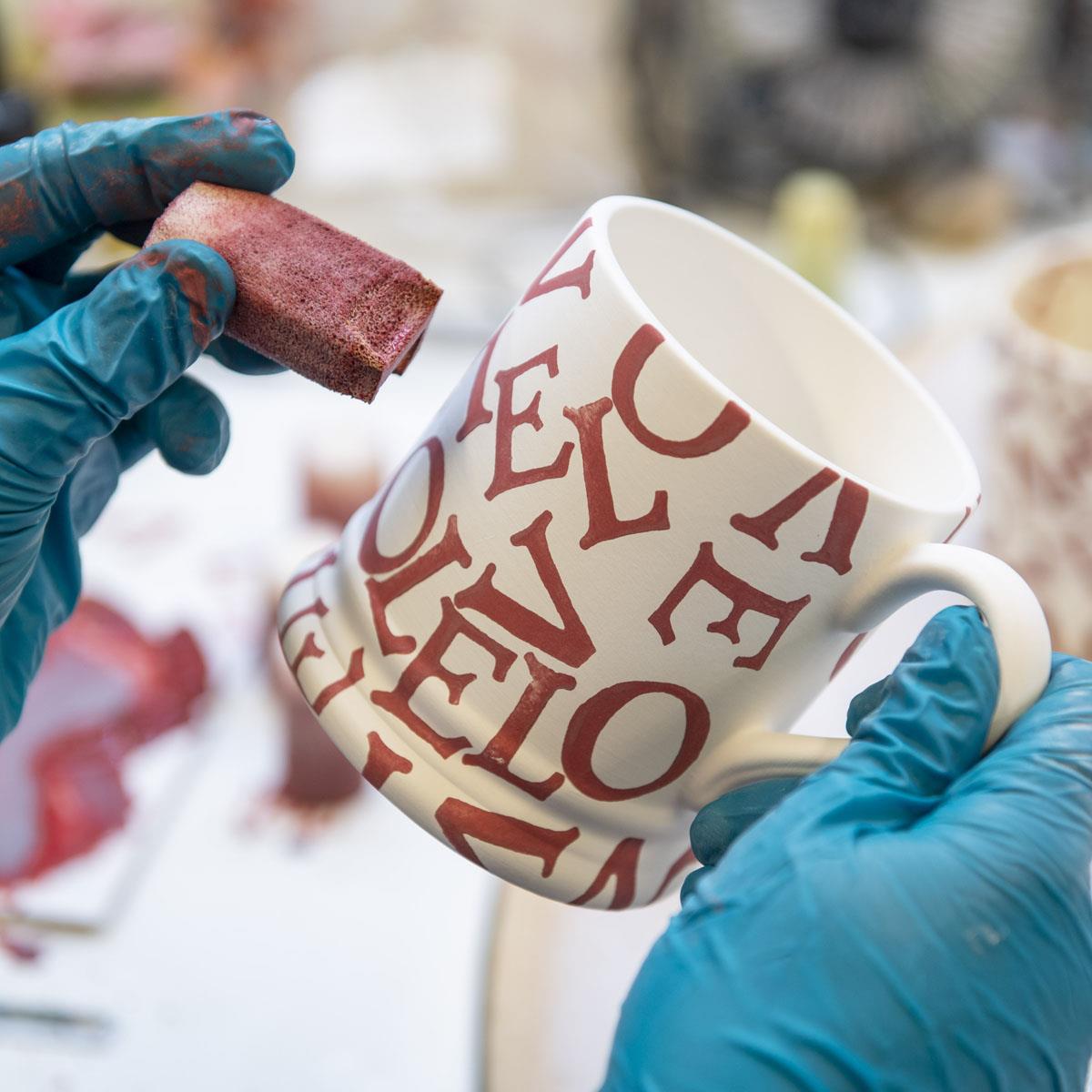 Emma Bridgewater L.O.V.E Polka Red Half Pint Mug LS