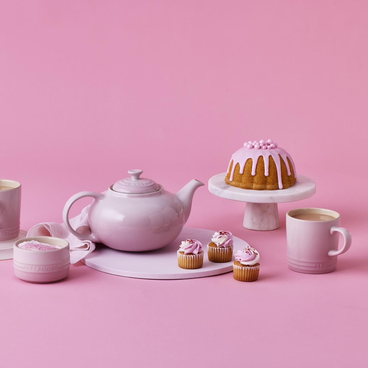 Le Creuset Stoneware Classic Teapot Shell Pink