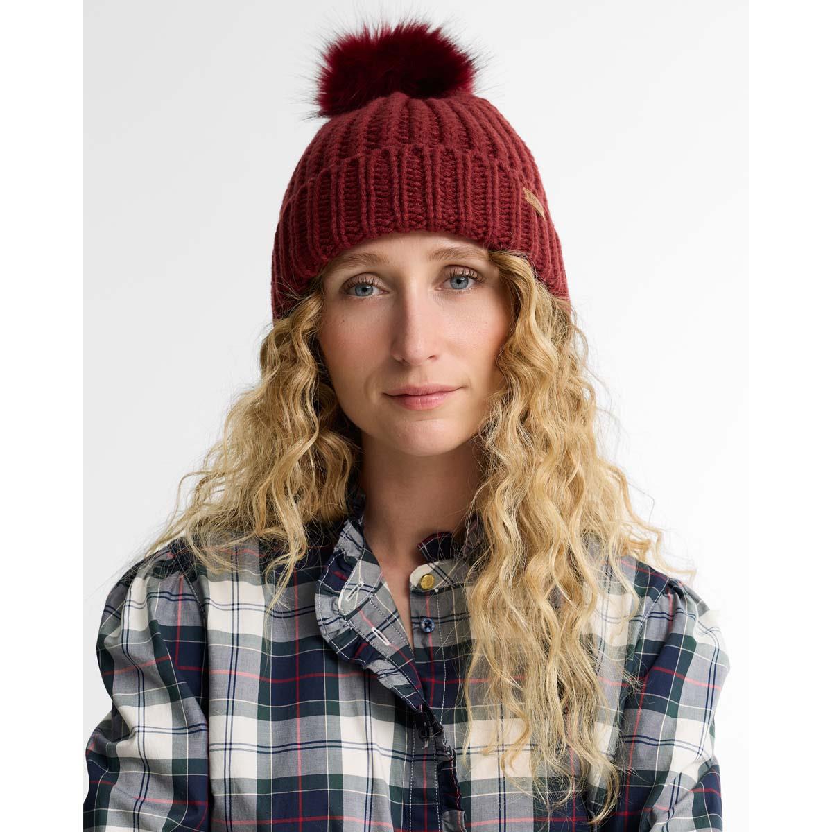 Barbour Womens Saltburn Beanie & Scarf Set