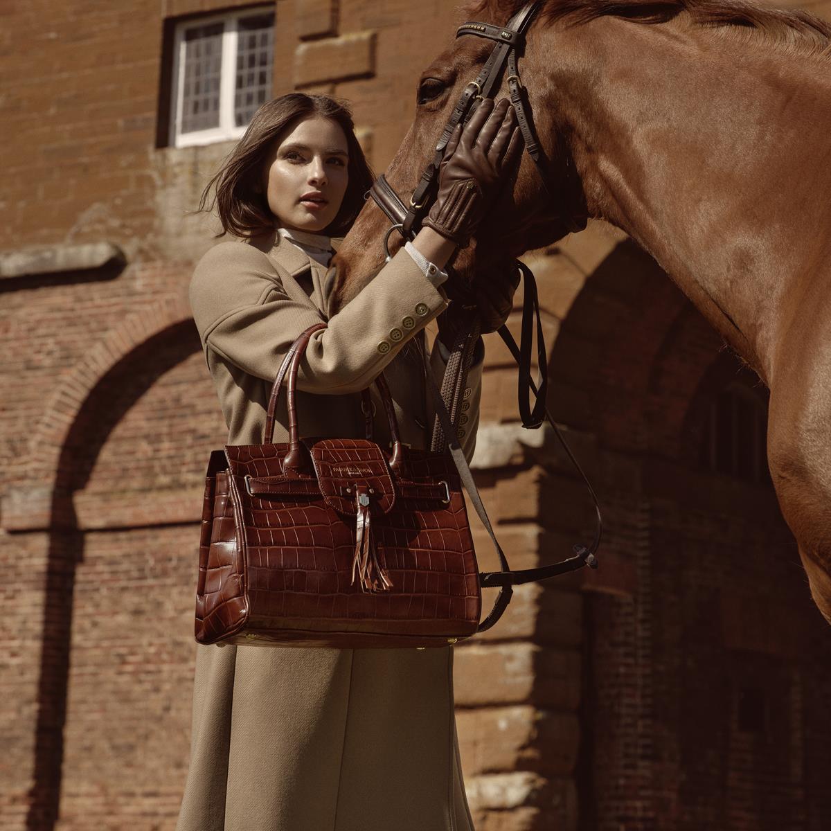 Conker Fairfax & Favor Womens Windsor Handbag