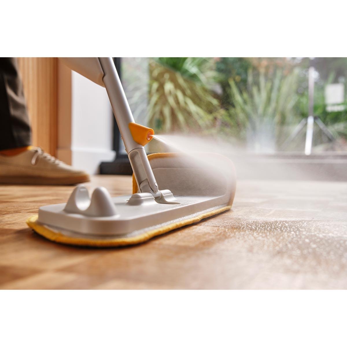 Joseph Joseph CleanTech 2-In-1 Spray Mop Spraying